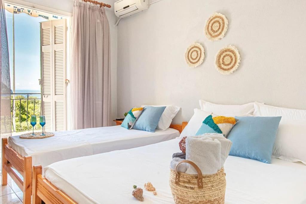 Appartamento Blue Maraci 2 - Sea View, Kitchen, Beach Access Himare Esterno foto