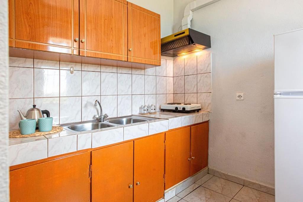 Appartamento Blue Maraci 2 - Sea View, Kitchen, Beach Access Himare Esterno foto